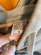 Load image into Gallery viewer, Mens Size XL Independent Trading Company Men's Hoodie
