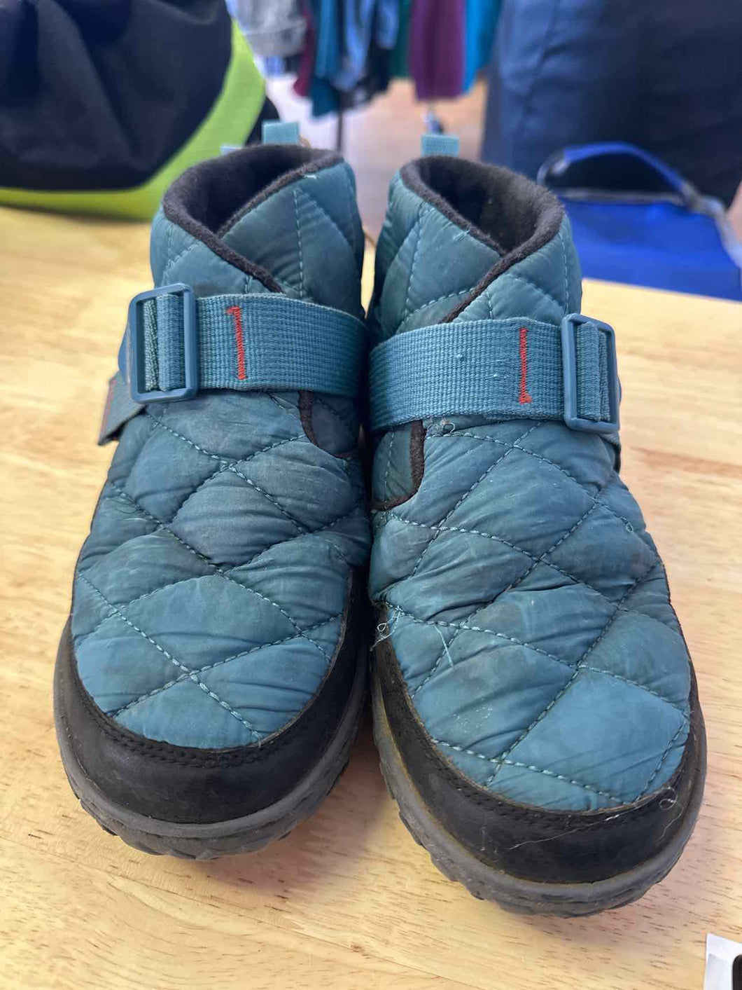 Women's Shoe Size 9 Chaco Teal Slippers