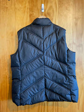 Load image into Gallery viewer, Size XXL Eddie Bauer Black Women's Vest
