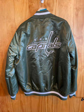 Load image into Gallery viewer, Size XL Starter Men&#39;s Light Jacket
