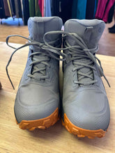 Load image into Gallery viewer, 11 Oboz Men's Hiking Boots
