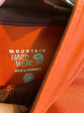 Load image into Gallery viewer, Size Medium Mountain Hardwear Men's Long Sleeve Shirt
