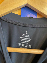 Load image into Gallery viewer, Size Large Bubblelime Black Women&#39;s Short Sleeve Shirt
