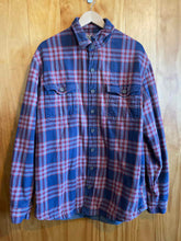 Load image into Gallery viewer, Size L Duluth Trading Co. Men's Flannel

