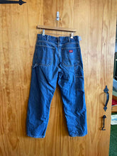 Load image into Gallery viewer, Size 32x30 Dickies Men&#39;s Jeans
