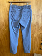 Load image into Gallery viewer, Size 8 Eddie Bauer Blue Women's Pants
