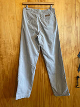 Load image into Gallery viewer, Size 4 Tall Cabelas Grey Women&#39;s Pants
