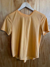 Load image into Gallery viewer, Lululemon Orange Women's Short Sleeve Shirt
