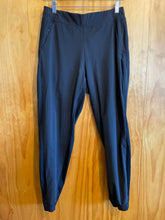 Load image into Gallery viewer, Size 6 Athleta Black Joggers
