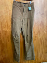 Load image into Gallery viewer, Size 40x32 Alaskan Hardgear Men's Pants

