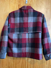 Load image into Gallery viewer, Size Medium Woolrich Men's Jacket
