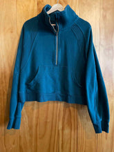 Load image into Gallery viewer, Size XL Lululemon Green Women's Sweater &amp; Sweatshirt
