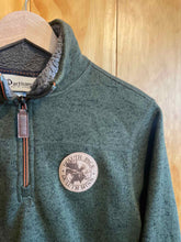 Load image into Gallery viewer, Size S Artisan Gear Green Women&#39;s Fleece Sweatshirt
