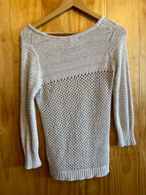 Load image into Gallery viewer, Size XS Eddie Bauer Beige Women's Sweater &amp; Sweatshirt

