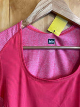 Load image into Gallery viewer, Size Small REI Coral Women's Short Sleeve Shirt
