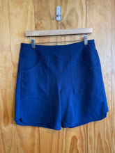 Load image into Gallery viewer, Size Medium Tall Lands End Navy Women's Shorts
