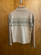 Load image into Gallery viewer, Size Medium Dale of Norway Cream Women's Sweater &amp; Sweatshirt
