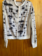 Load image into Gallery viewer, Women Size 8 Lululemon Black and White Women's Light Jacket
