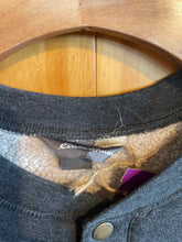 Load image into Gallery viewer, Size XLT Eddie Bauer Men's Sweater &amp; Sweatshirt
