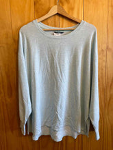 Load image into Gallery viewer, Size XL LL Bean Blue Women's Long Sleeve Shirt
