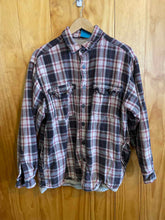 Load image into Gallery viewer, Size L Levi Men's Flannel
