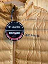 Load image into Gallery viewer, Size L Columbia Men&#39;s Winter Jacket
