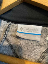 Load image into Gallery viewer, Size Medium Columbia Black and White Women's Fleece Sweatshirt
