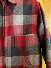 Load image into Gallery viewer, Size Medium Woolrich Men's Jacket
