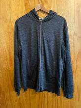 Load image into Gallery viewer, Size M 10 Tree Men's Sweater &amp; Sweatshirt
