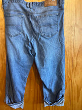 Load image into Gallery viewer, Size 14 Tommy Hilfiger Blue Women's Capris
