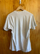 Load image into Gallery viewer, Size L Fruit of the Loom Men's Short Sleeve Shirt
