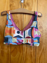 Load image into Gallery viewer, Women Size Unknown Athleta Multi-Color Sports Bra
