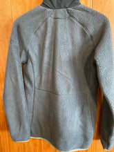 Load image into Gallery viewer, Size M Helly Hansen Green Women's Fleece Sweatshirt
