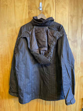 Load image into Gallery viewer, Size Medium The North Face Men&#39;s Light Jacket
