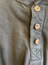 Load image into Gallery viewer, Size XL Duluth Trading Co. Men's Short Sleeve Shirt
