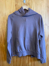 Load image into Gallery viewer, Size Medium Athleta Purple Women&#39;s Hoodie
