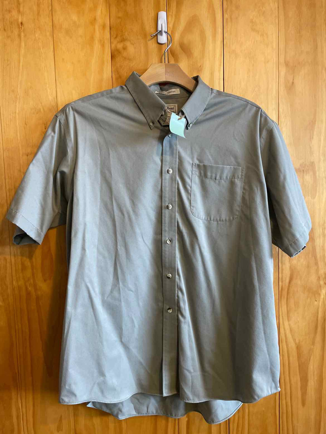Size XL L.L. Bean Men's Short Sleeve Shirt
