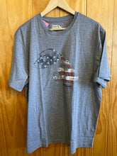 Load image into Gallery viewer, Size XL Eddie Bauer Men's Short Sleeve Shirt
