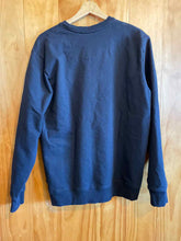 Load image into Gallery viewer, Size L Patagonia Men's Sweater &amp; Sweatshirt
