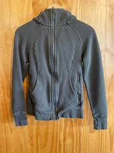 Load image into Gallery viewer, Size 4 Lululemon Green Women's Sweater &amp; Sweatshirt
