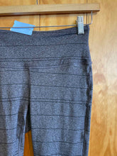Load image into Gallery viewer, Size Small Prana Grey Women's Pants
