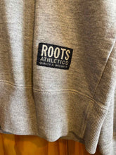 Load image into Gallery viewer, Size L Roots Men's Long Sleeve Shirt
