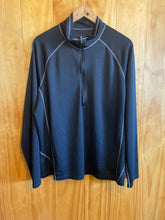 Load image into Gallery viewer, Size XL REI Men's Sweater &amp; Sweatshirt
