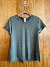 Load image into Gallery viewer, Size XL The North Face Olive Women's Short Sleeve Shirt
