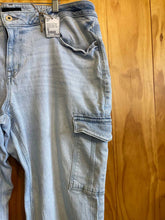 Load image into Gallery viewer, Size 20 Edgely Blue Women's Jeans
