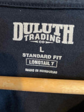 Load image into Gallery viewer, Size L Duluth Trading Men's Long Sleeve Shirt
