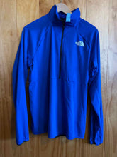 Load image into Gallery viewer, Size L The North Face Men's Long Sleeve Shirt
