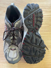 Load image into Gallery viewer, Women's Shoe Size 8.5 New Balance Grey Running Shoes
