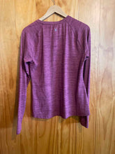 Load image into Gallery viewer, Size Medium Spyder Purple Women's Long Sleeve Shirt
