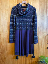 Load image into Gallery viewer, Size M Krimson Klover Purple Women&#39;s Sweater &amp; Sweatshirt
